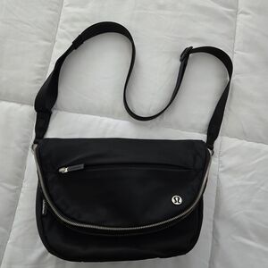 lululemon athletica Black Crossbody Bag 5L